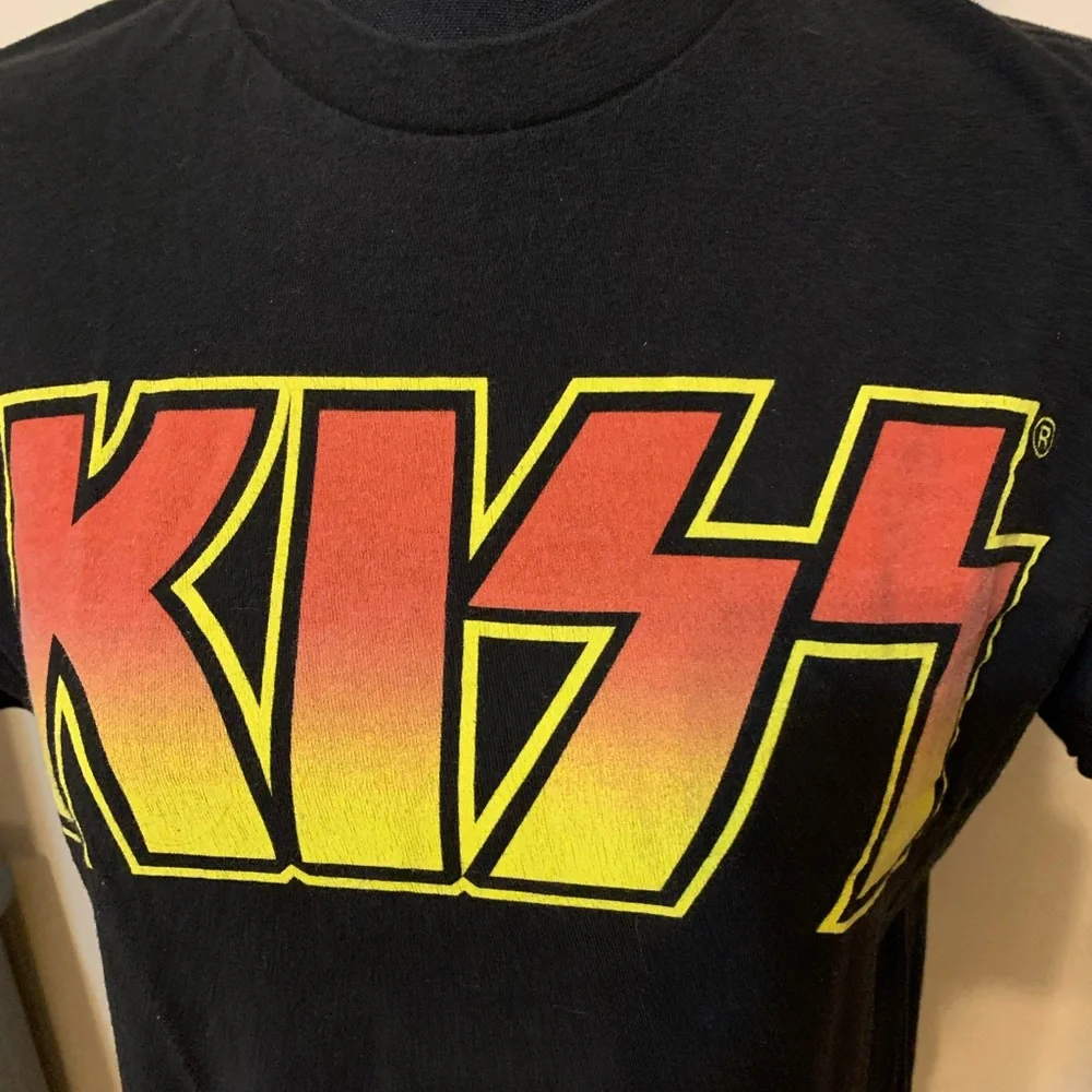 KISS t-shirt - Picture 2 of 3